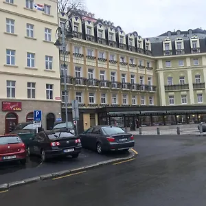 Apartment U Kolonady, Karlsbad