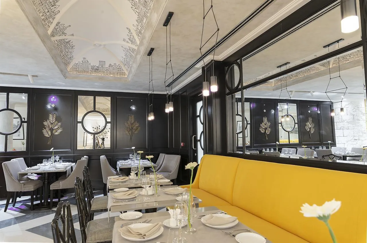 Boutique Hotel Corso Karlsbad 4*,